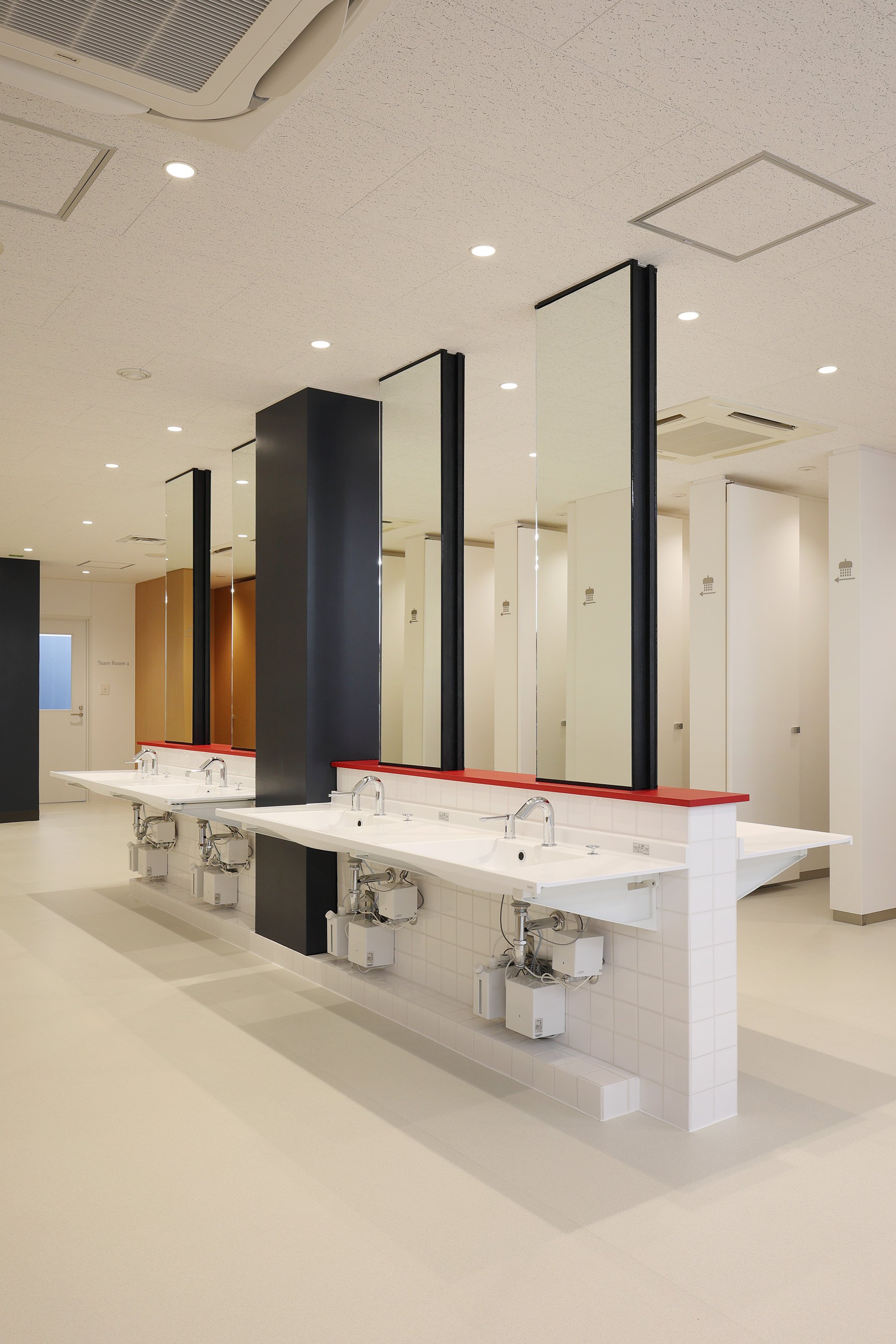 Canadian Academy — material and furniture