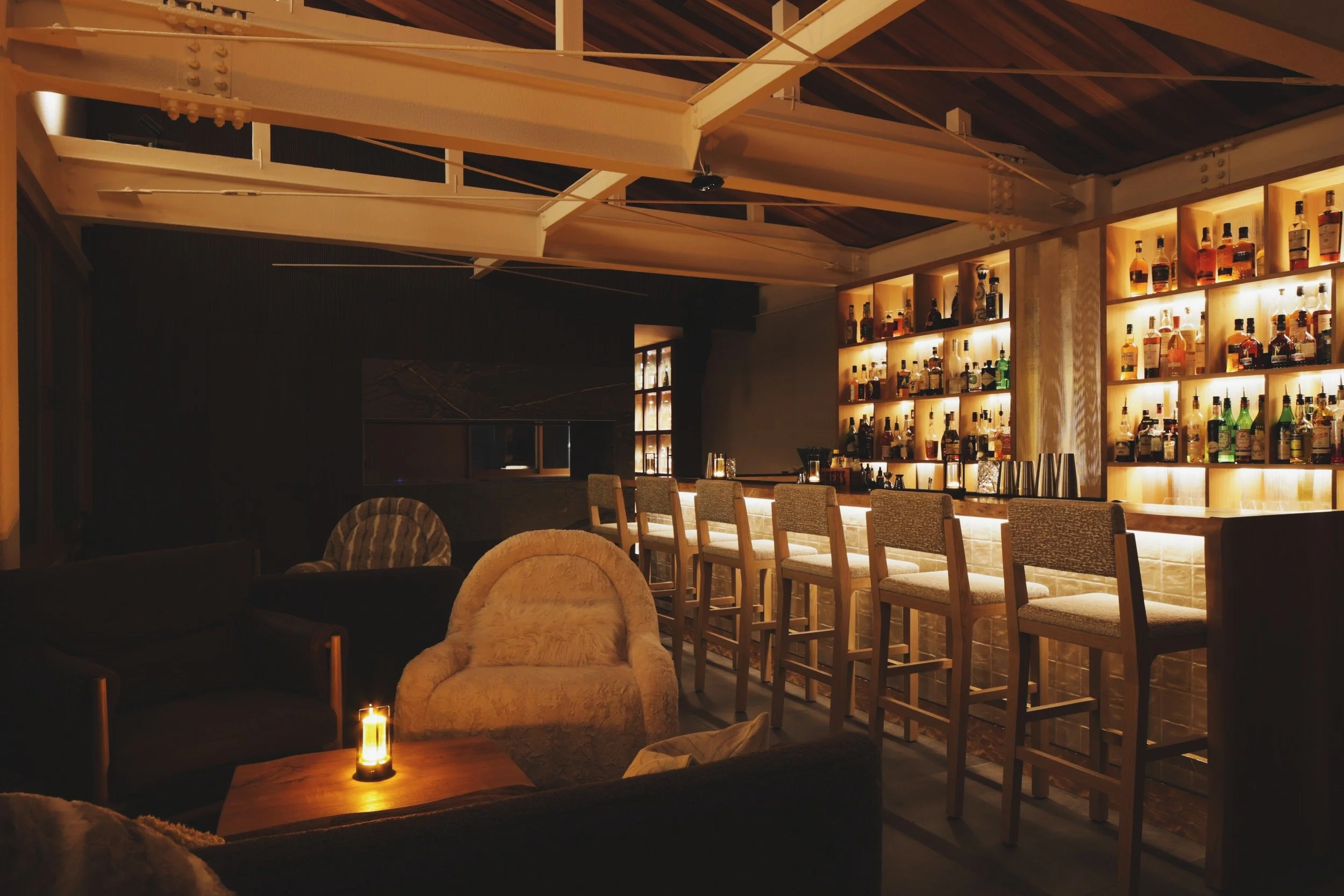 Bar 898 — seating detail