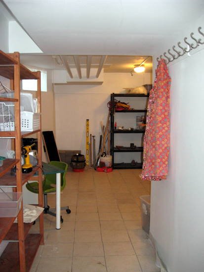 studio-entry