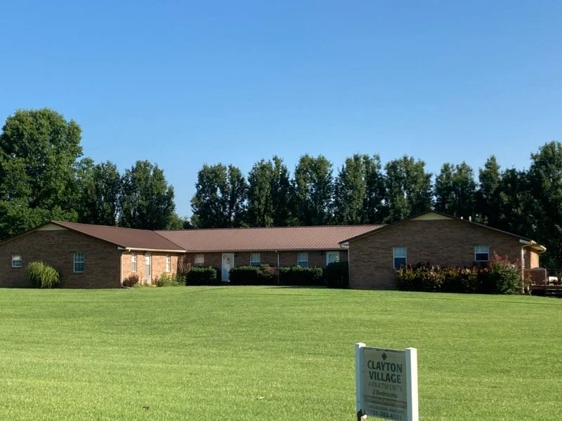 Townhomes and apartments in Paris Tennessee managed by Lisa Long