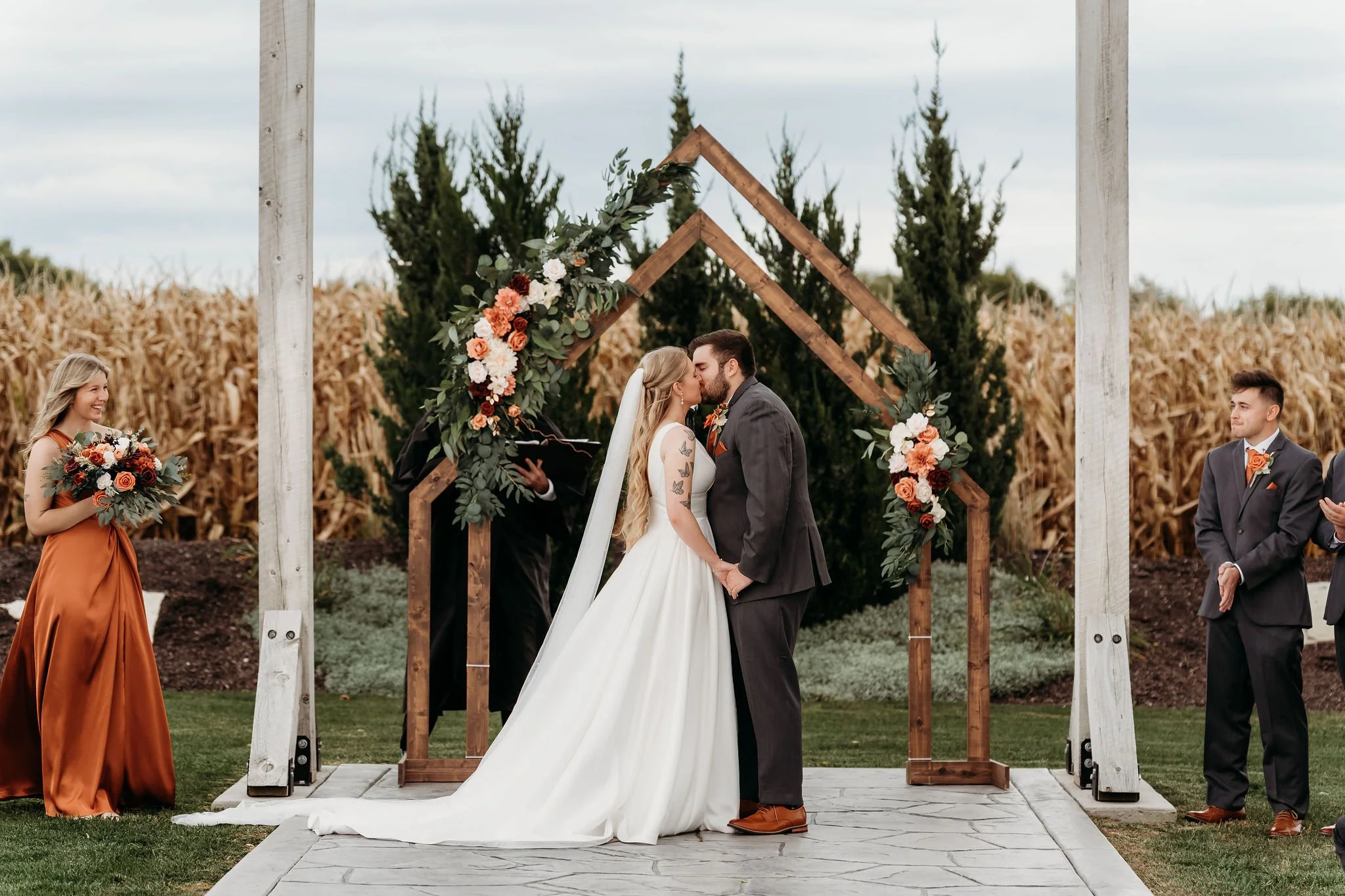 Outdoor wedding ceremony setting at Sable Creek Homestead in Minooka, Illinois