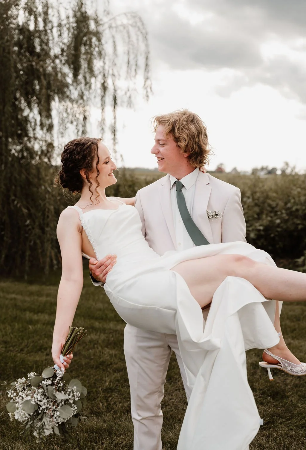 Wedding celebration at the restored Sable 1930 event space