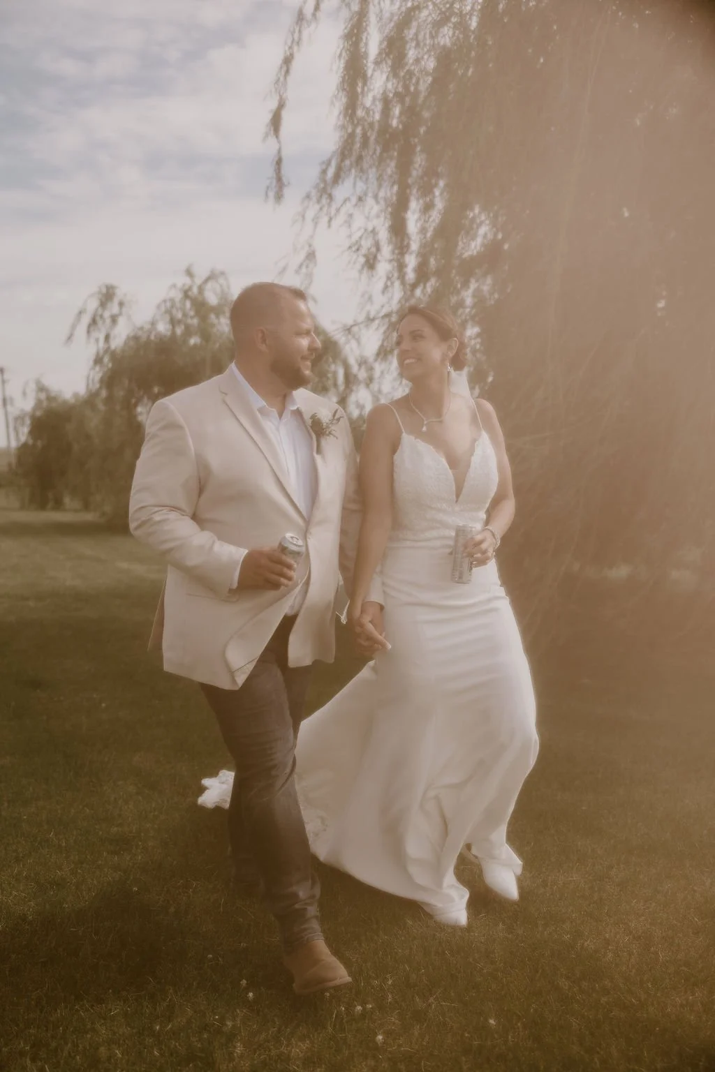 Wedding couple in the natural landscape at Sable Creek Homestead near Naperville, Illinois
