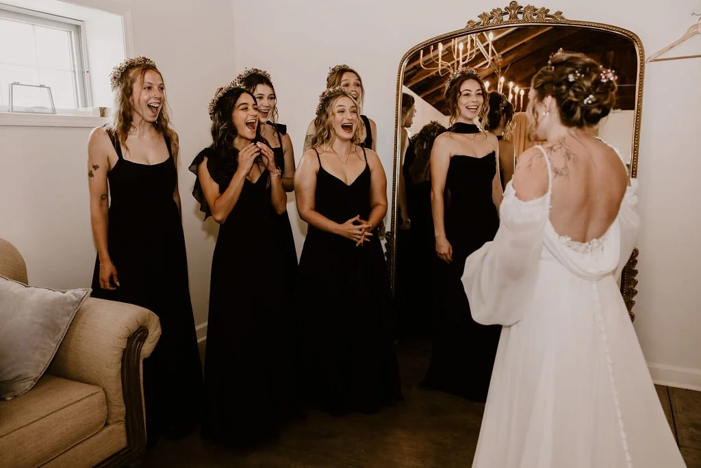 Private bridal suite and lounge at Sable Creek Homestead wedding venue