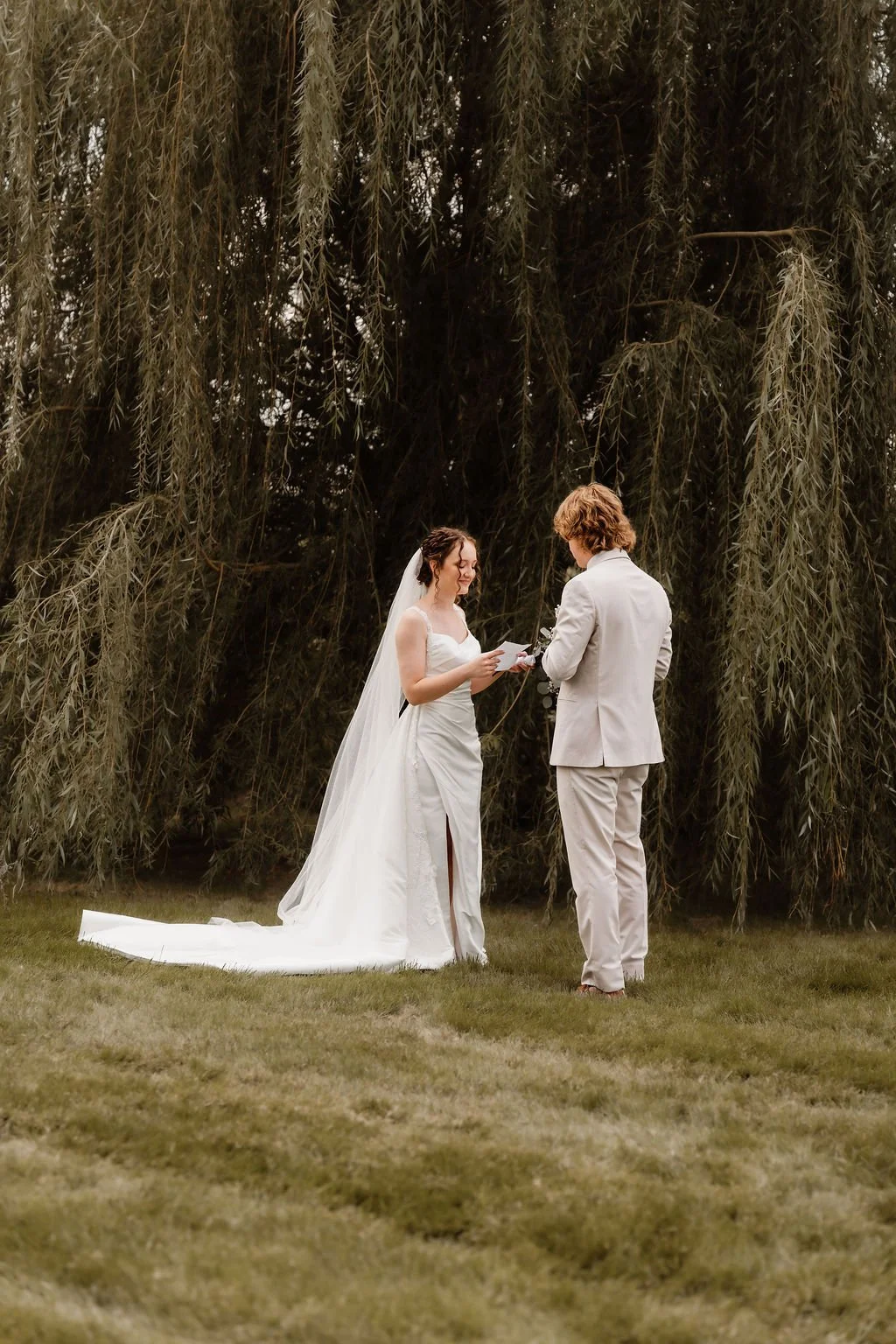 Wedding couple in the natural landscape at Sable Creek Homestead near Naperville, Illinois