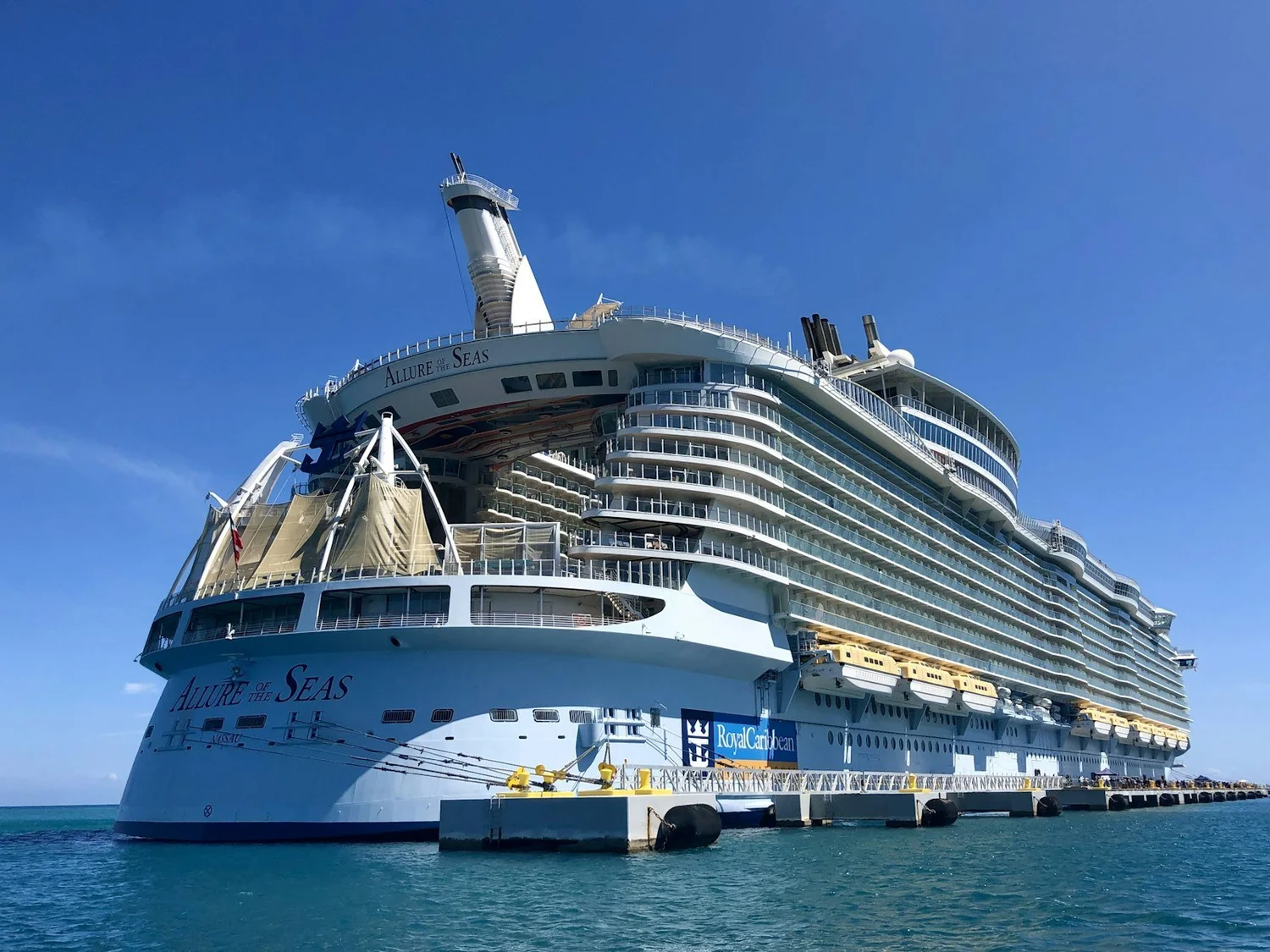 royal caribbean cruise ship view