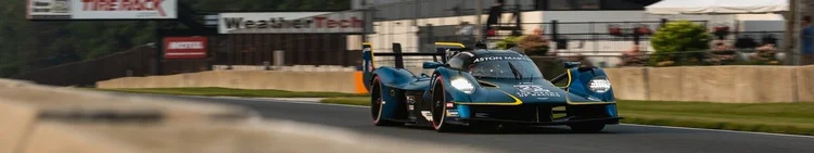 Aston Martin Valkyrie · Road America