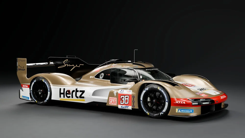 Porsche 963 Hertz JOTA #38 — wallpaper artwork