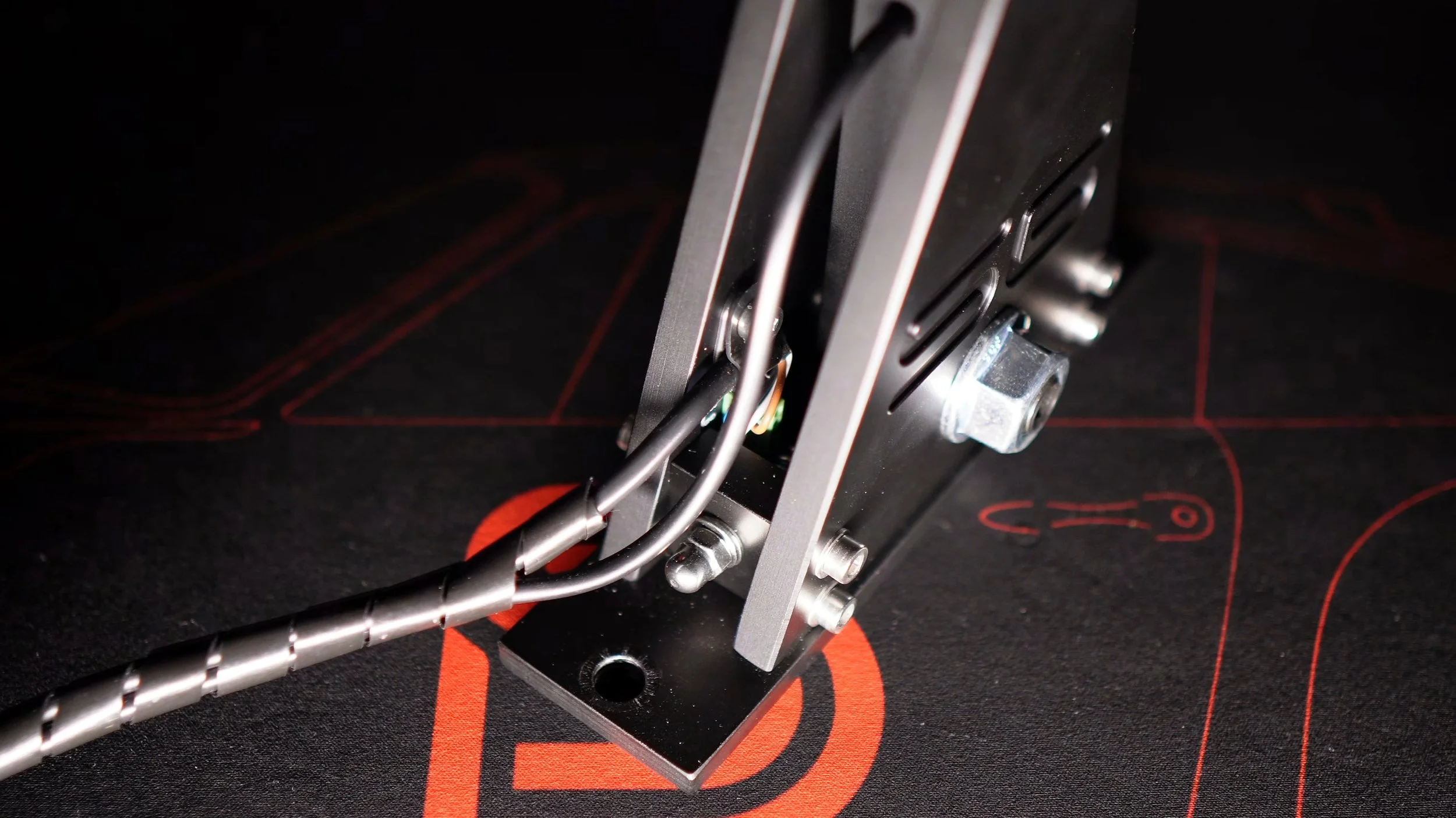 The base and cable connection.