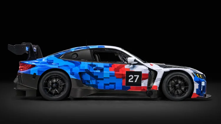 Parallax in midnight · Geometric Race Livery