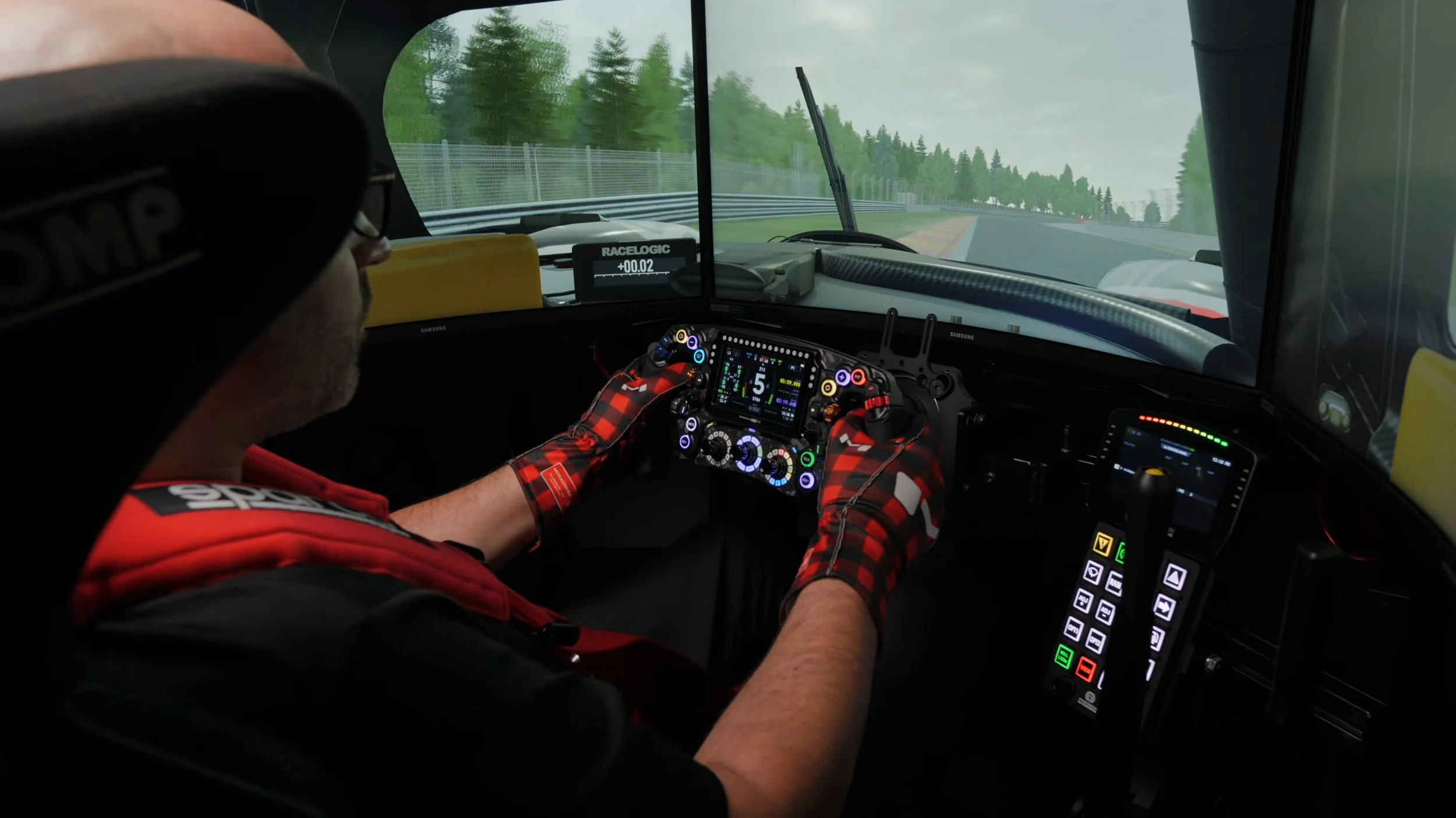 Driving with the wheel and illuminated dashboard.