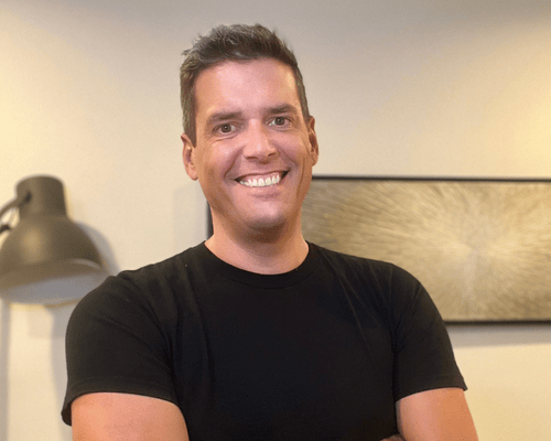 James Palmer, mobile massage therapist in Los Angeles — deep tissue and myofascial specialist