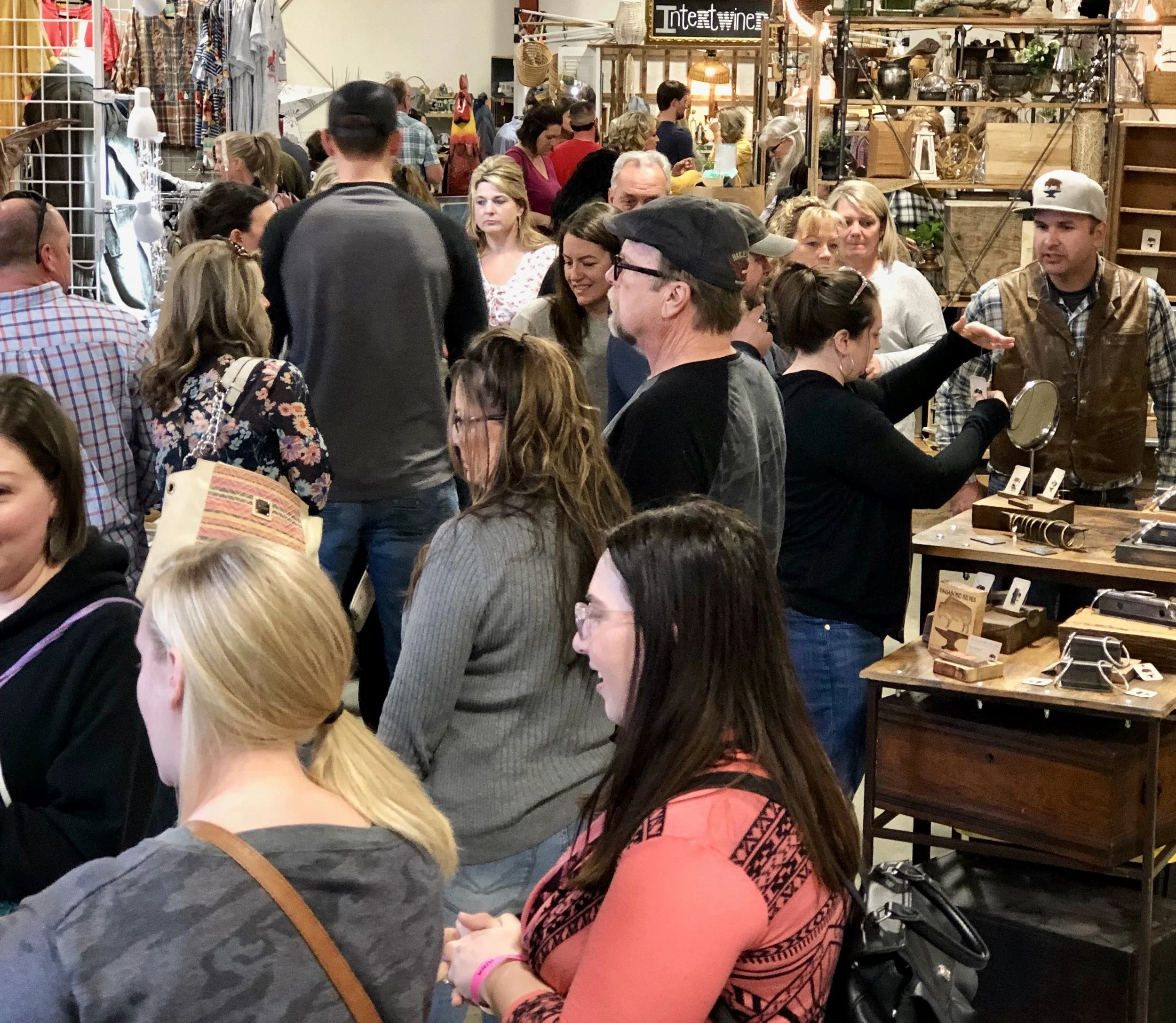 Rebel Junk market community