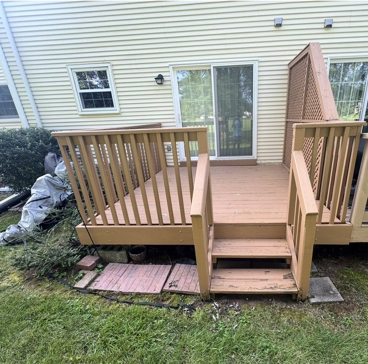 Deck and steps before refinishing