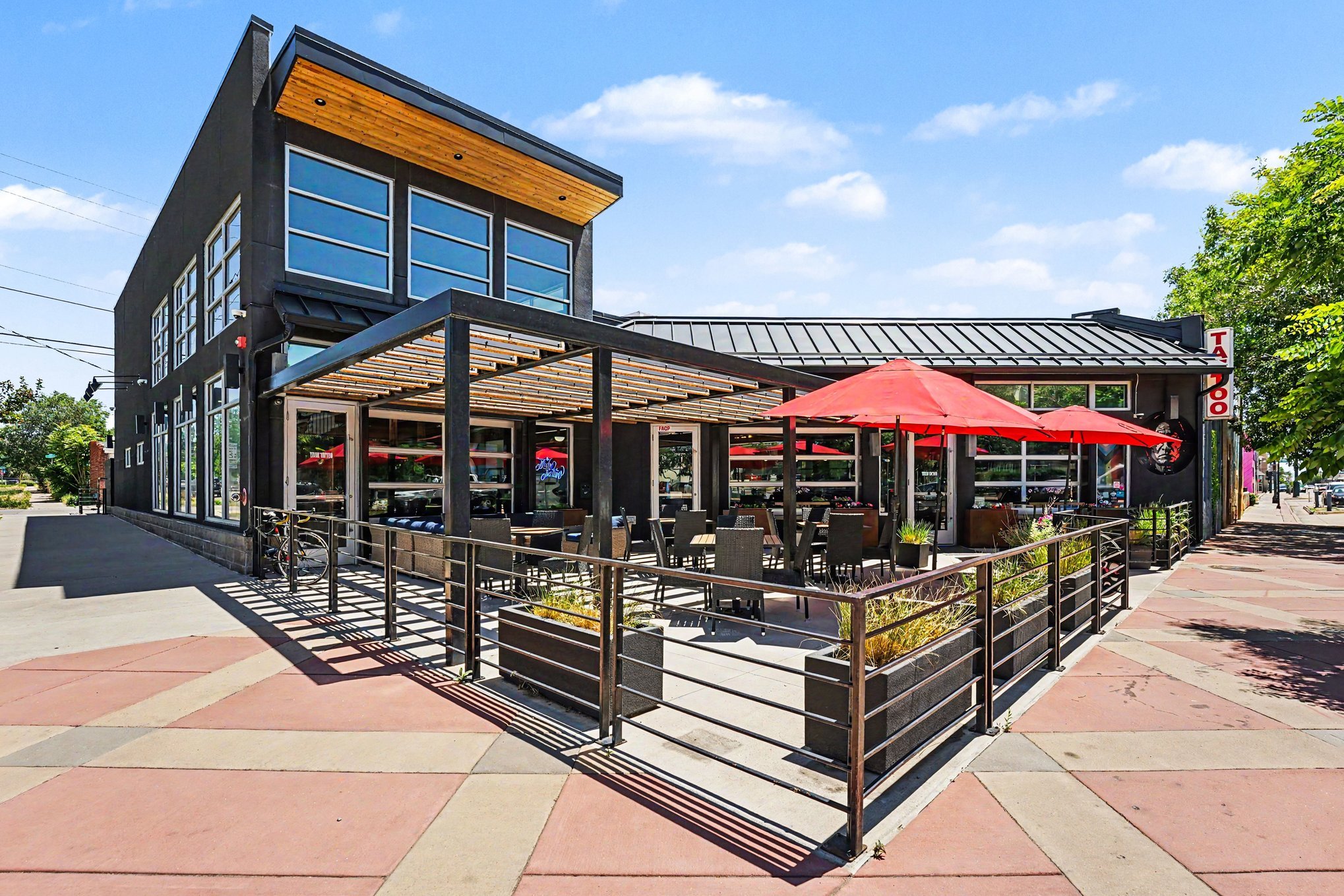 Exterior angle view of restaurant with patio