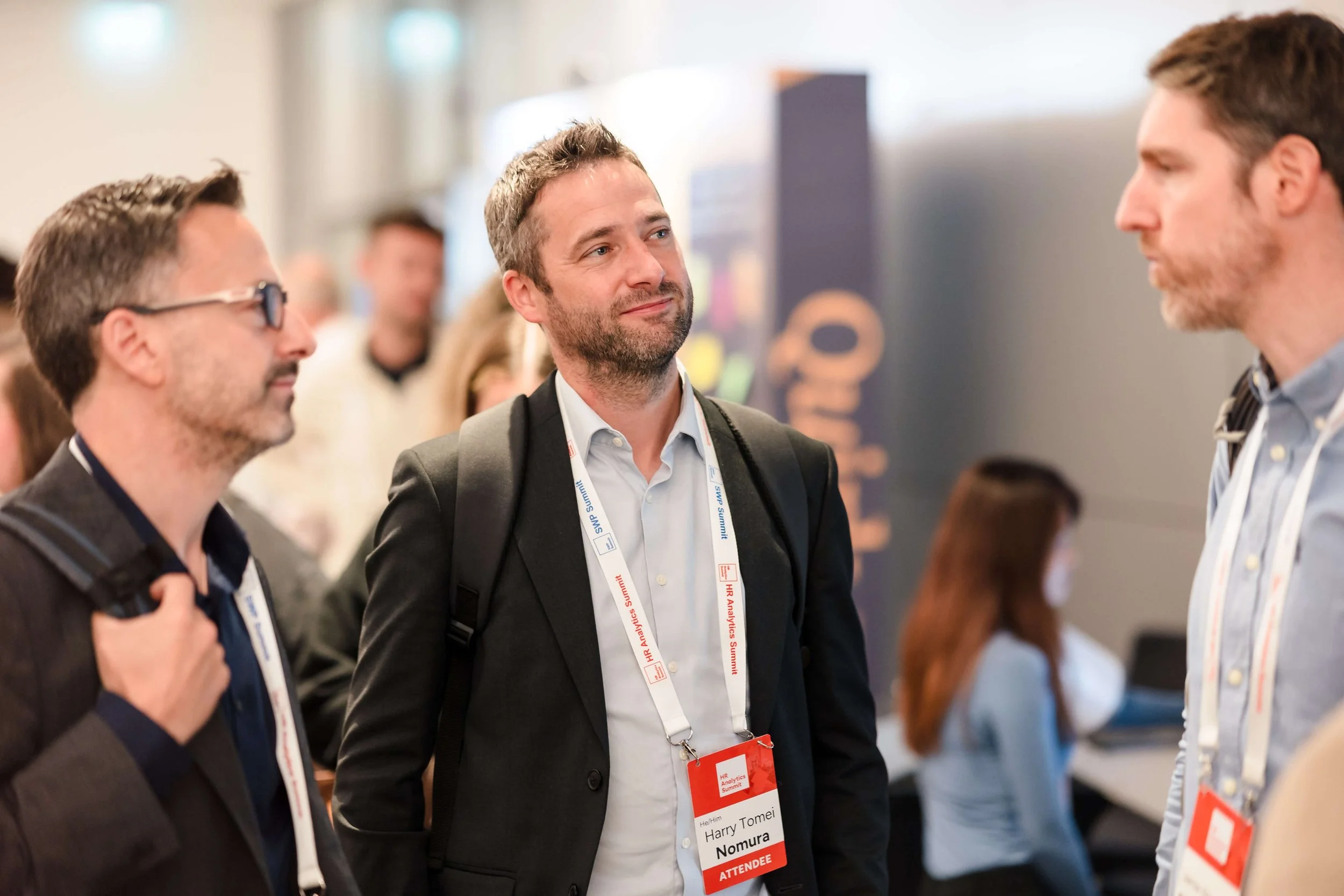 Attendees in conversation at HR Analytics Summit