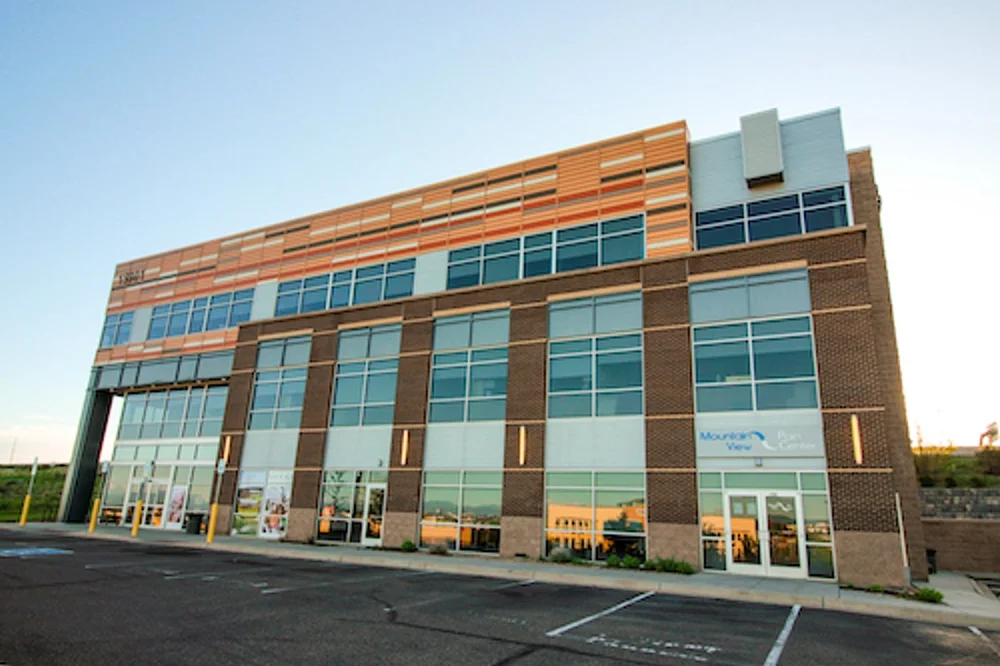 Mountain View Pain Center building at 15901 E Briarwood Circle, Suite 150, Aurora