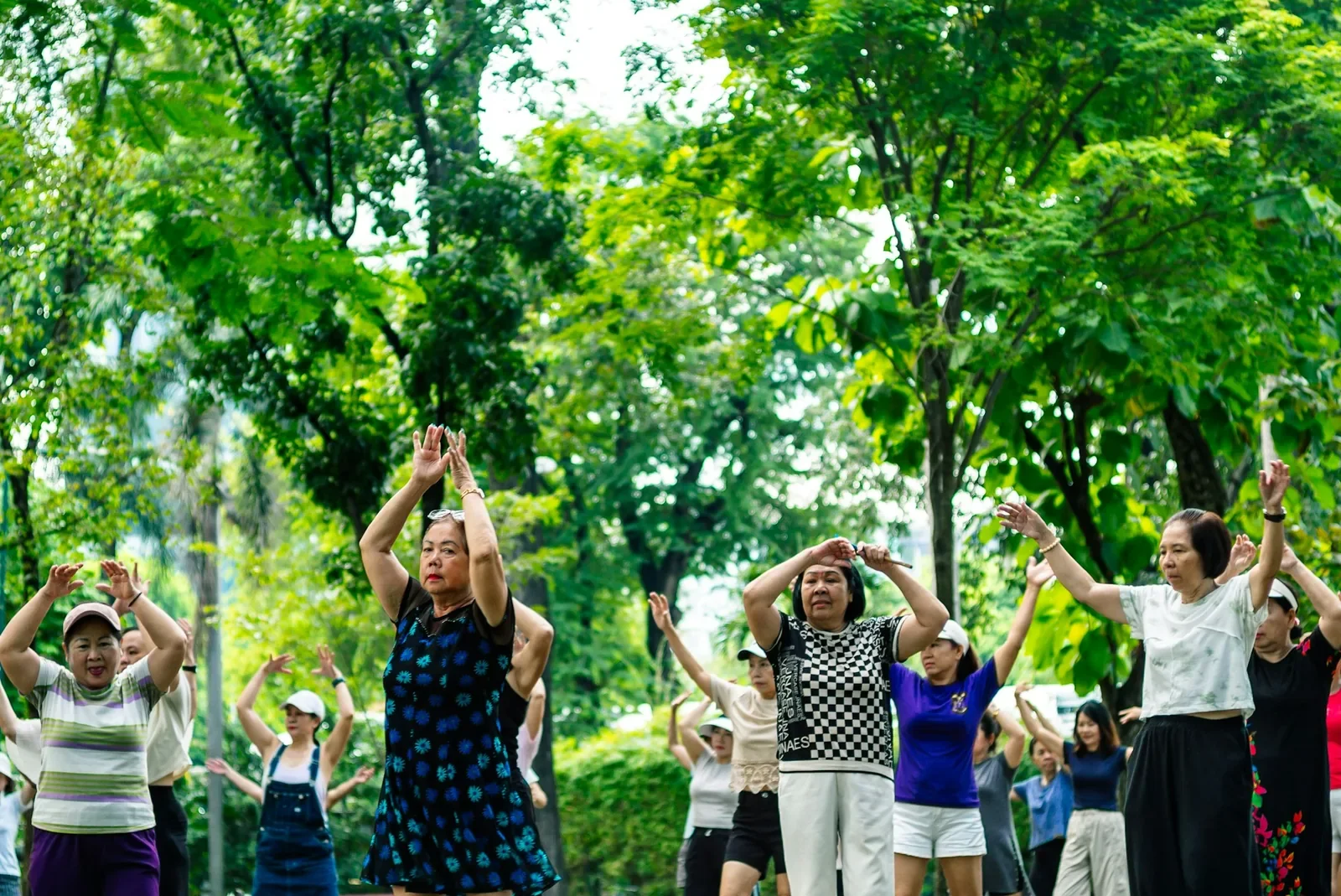Older adults build movement capacity together outdoors