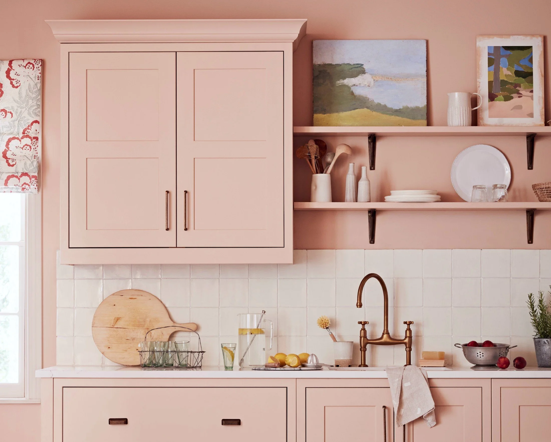 PLACEHOLDER — painted shaker kitchen, paint-to-order finish.