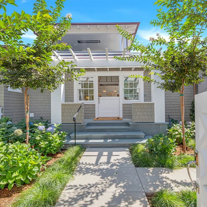 Testimonial author photo