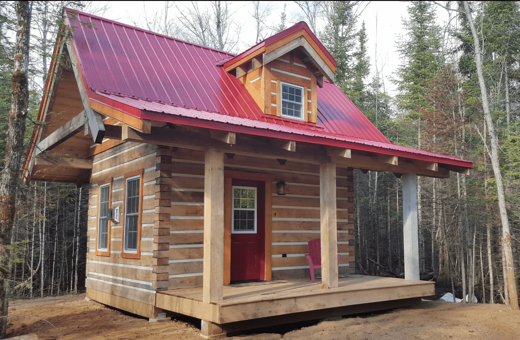 EcoLog finished home with porch