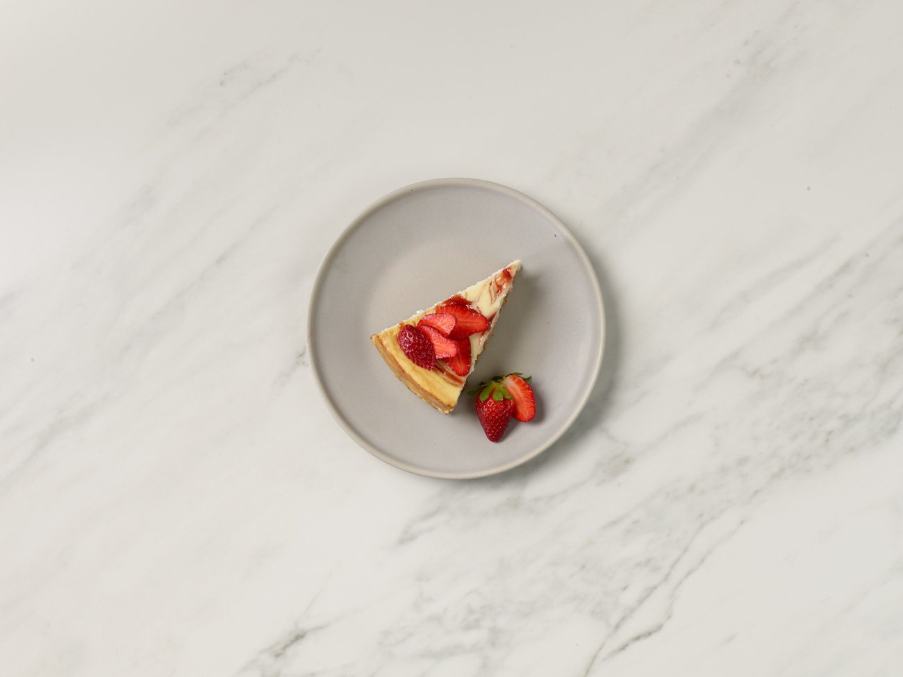 Dominguez retouching for Square Retail