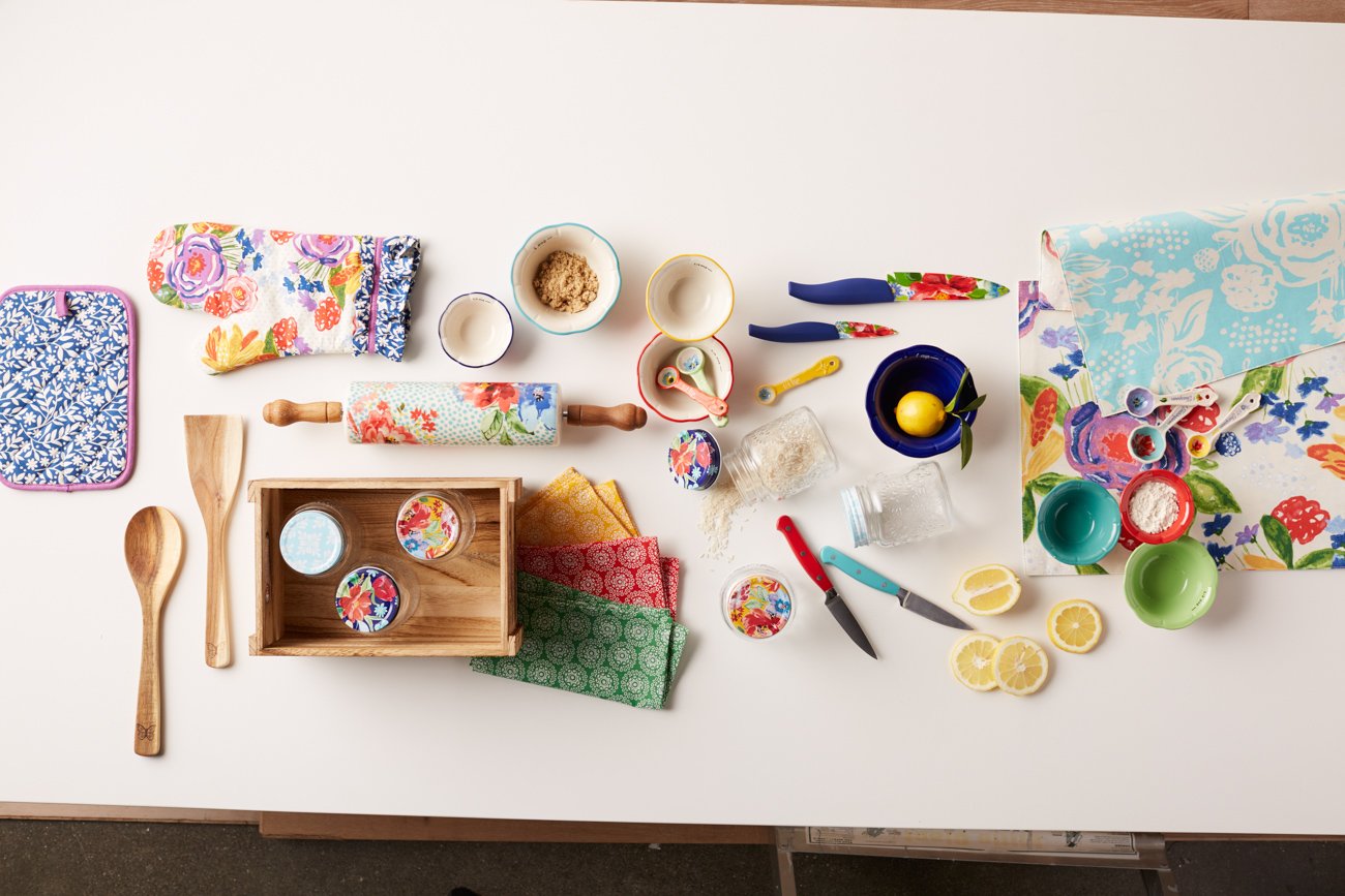 Dominguez Retouching for Target
