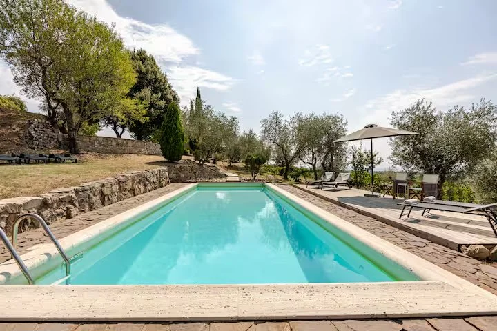 The private pool