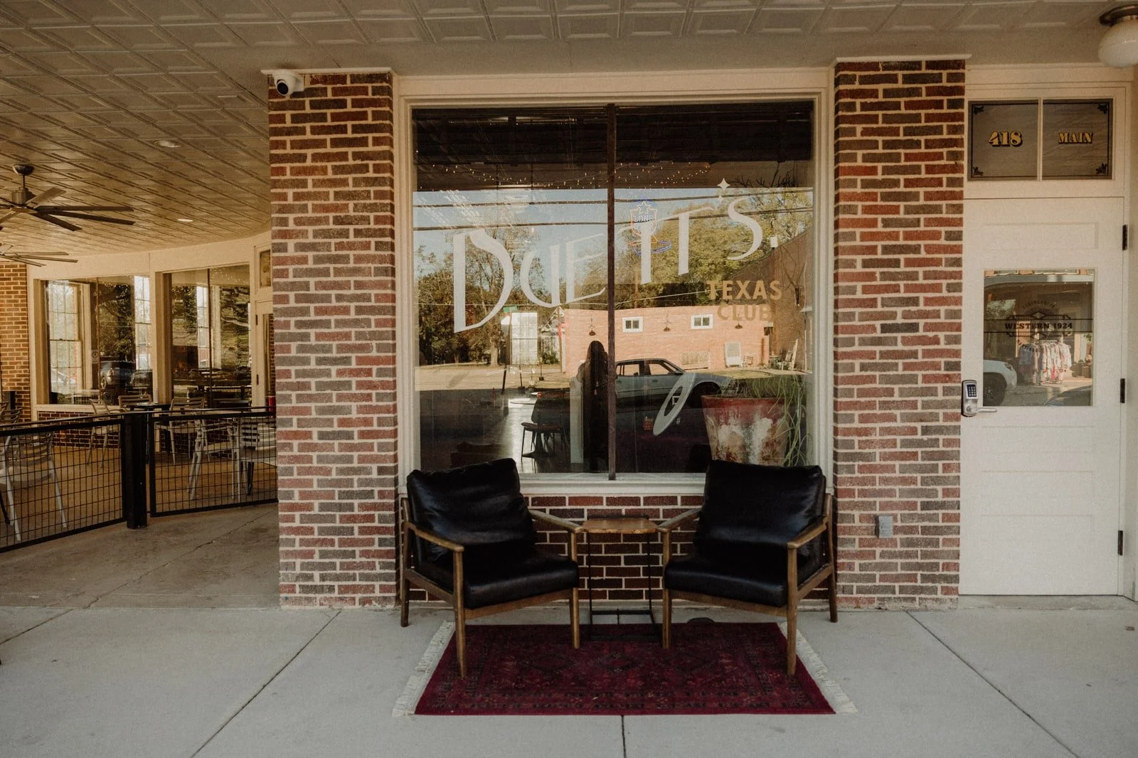 The entrance to Duett’s Texas Club in Martindale.