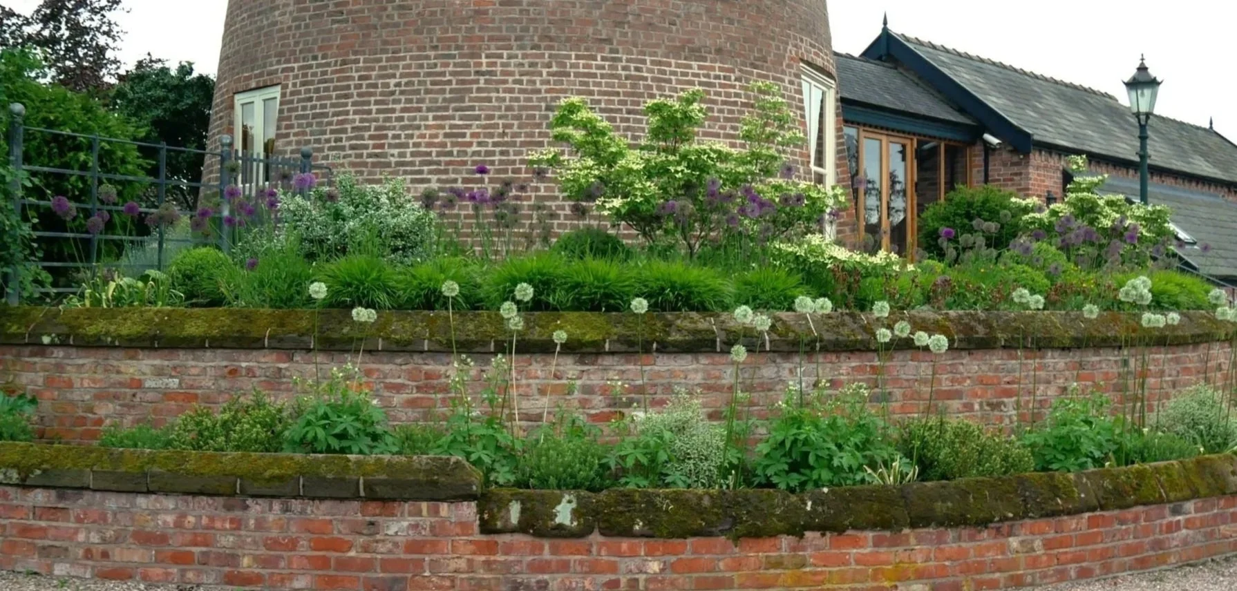 Country garden design in Cheshire by Jane Houghton Garden Design Studio