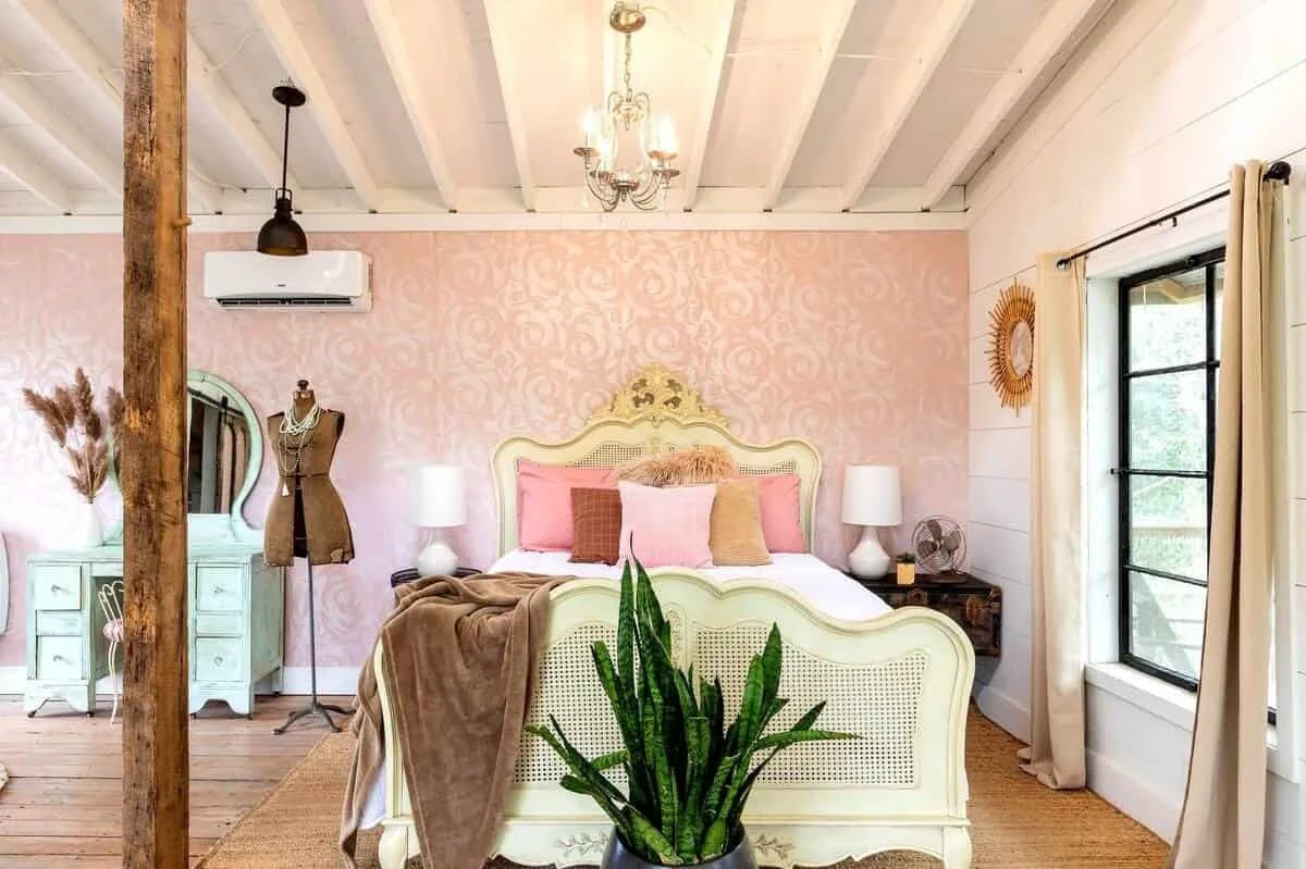 The Pink Treehouse at Maxam East Point Atlanta - image 4
