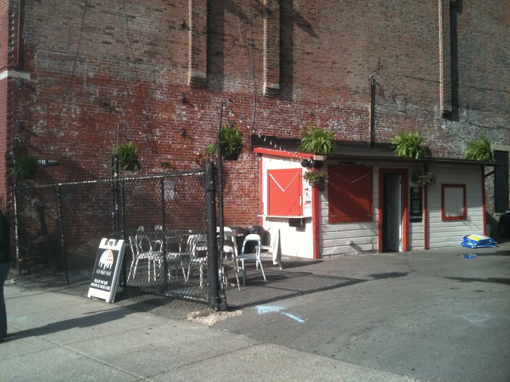 The original Late Night Slice pizza shack