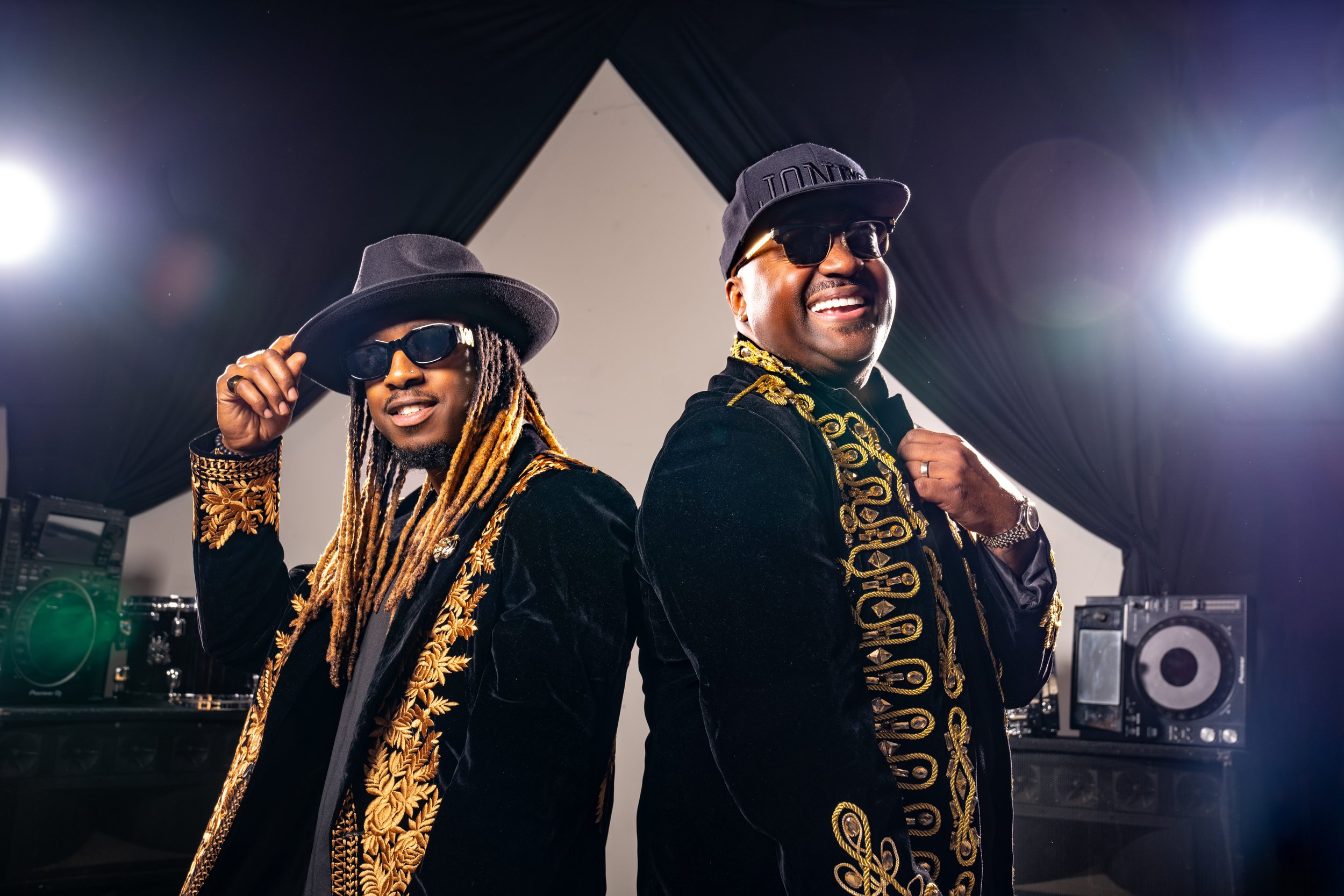 Rich Rockstars DJ and live drums duo