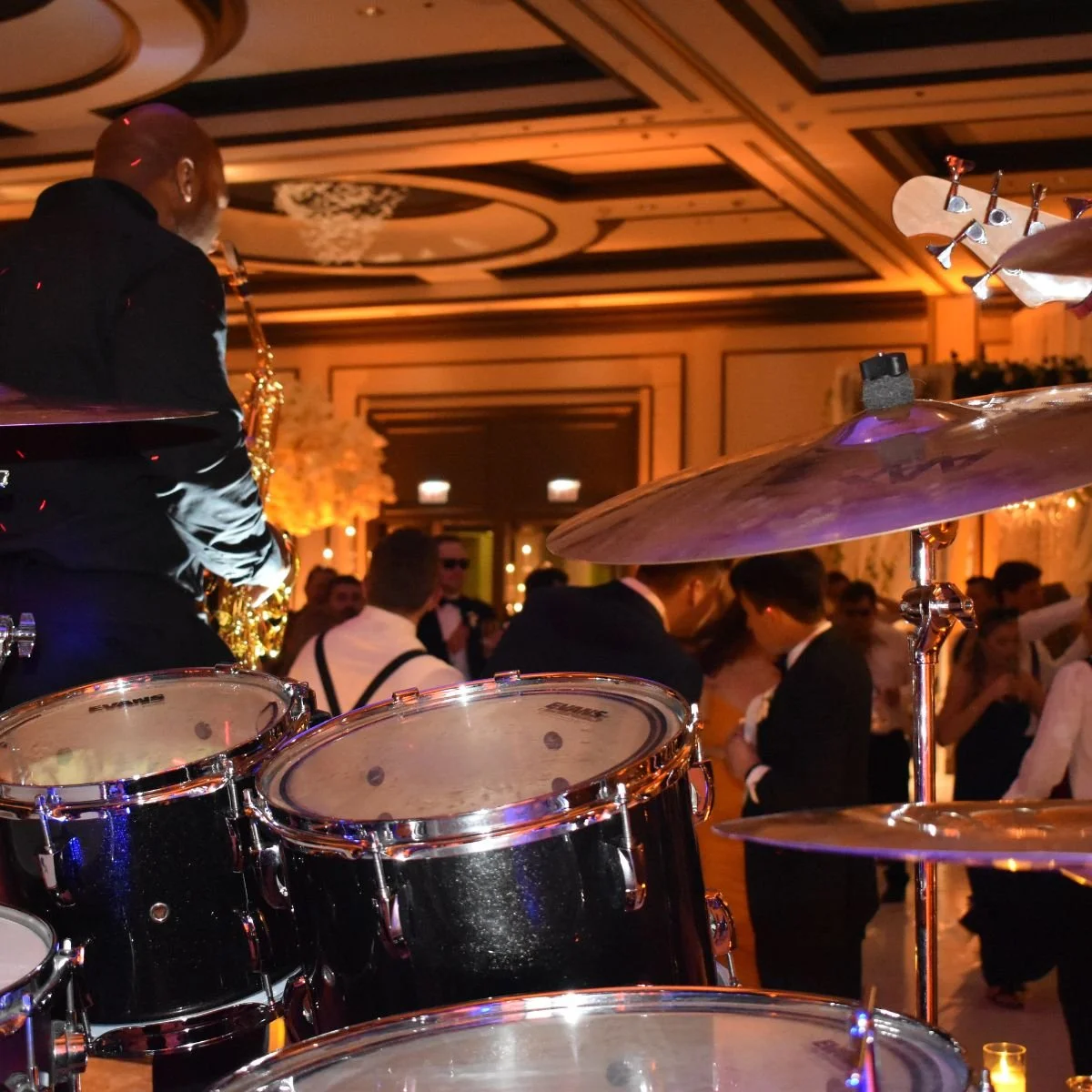 Spark Hybrid Experience for weddings and events