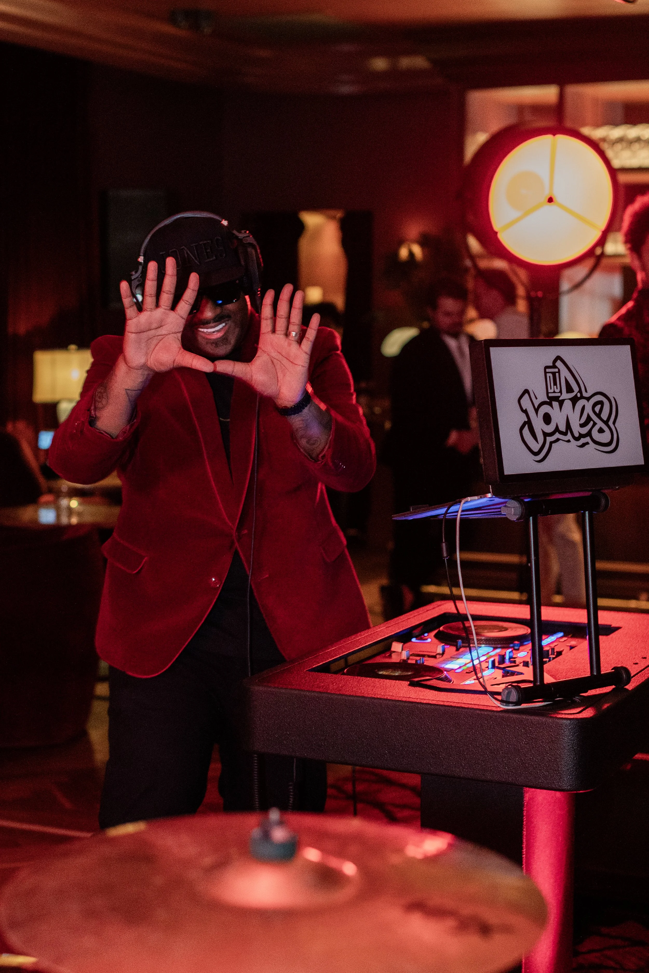 Spark DJ performance in The Wellsley