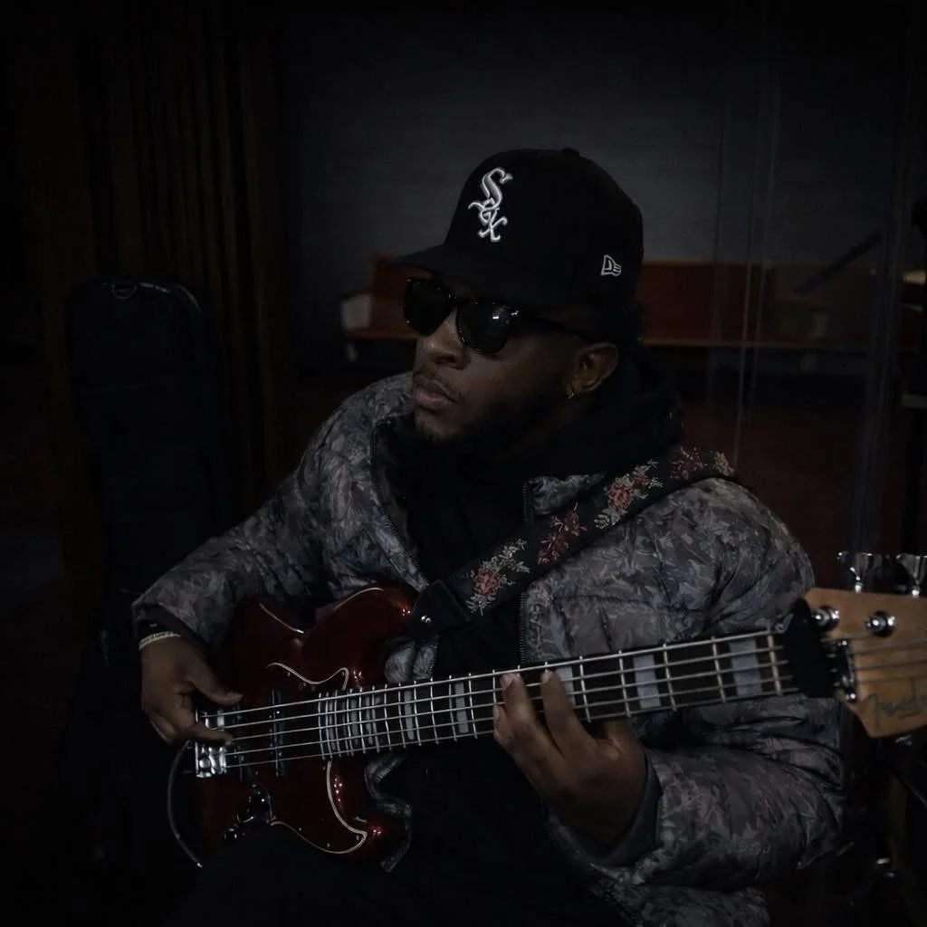 Micah Roberts, Live on the Vine Band