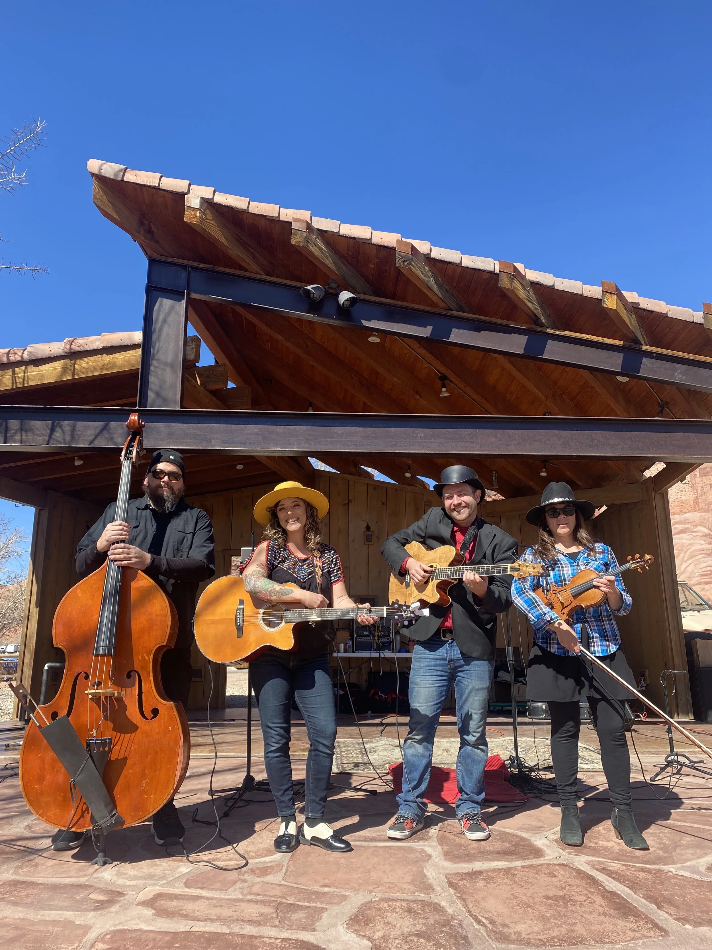 Five-piece band performing live at a Moab wedding