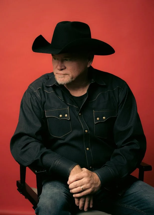 Paul Staggs country singer-songwriter portrait by JME Studios in Tyler Texas