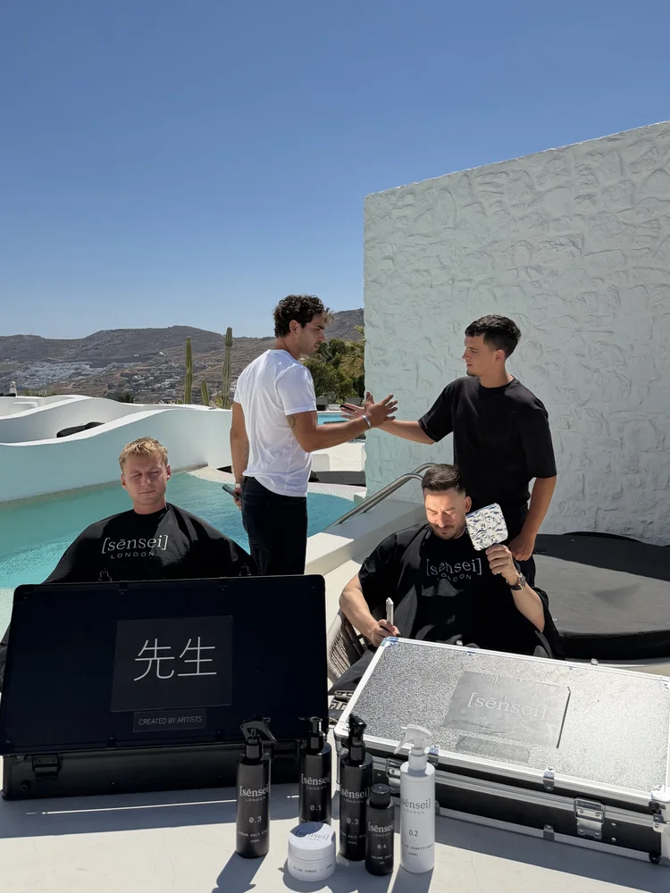 A private barber at a villa in Mykonos, [sēnsei]