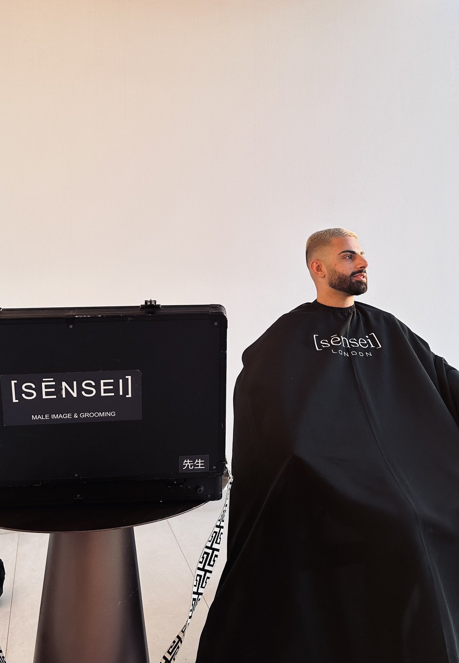 Private barber Athens beard trim