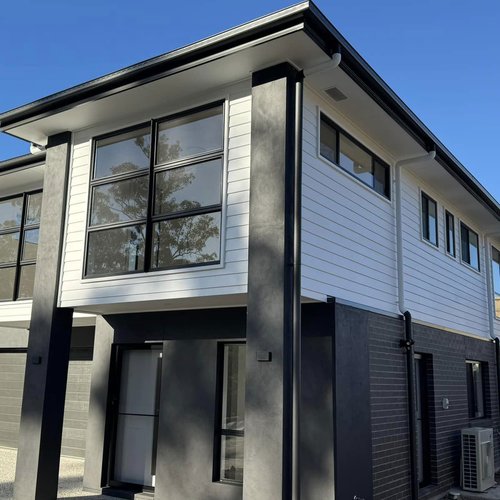 Trim, fascia & window frame painting