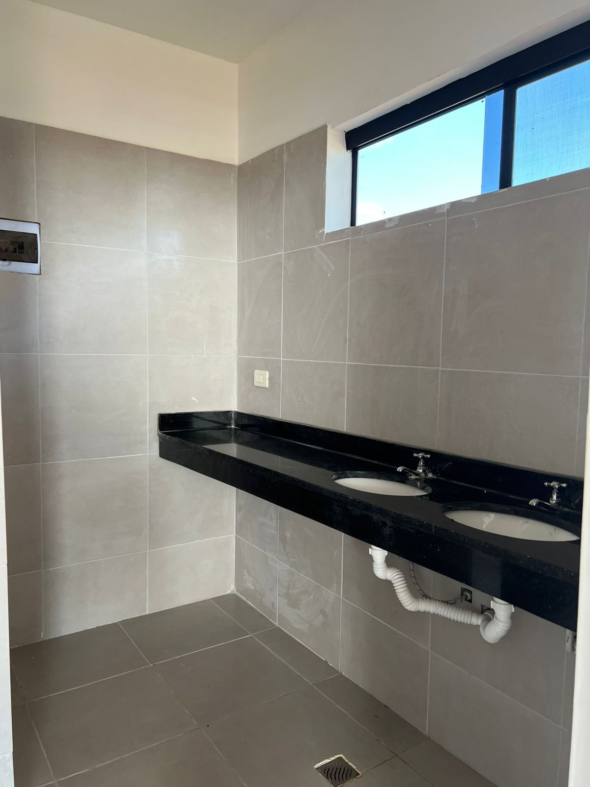 Obrador contenedor 40 pies con kitchenette