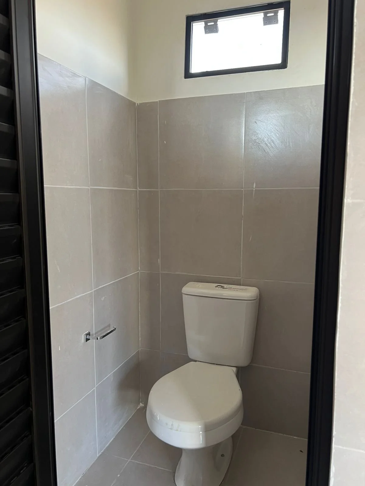 Interior obrador modular en contenedor