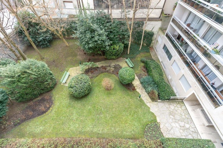 Parties communes – Rue Fabre d'Églantine, Paris 12e