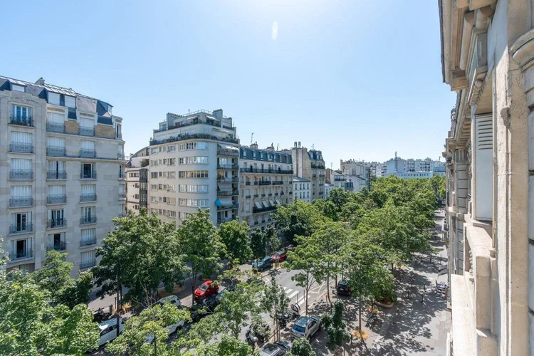 Façade et vues – Avenue du Bel-Air, Paris 12e