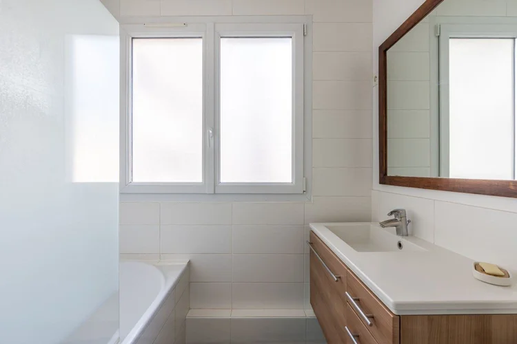 Salle de bains – Rue Fabre d'Églantine, Paris 12e