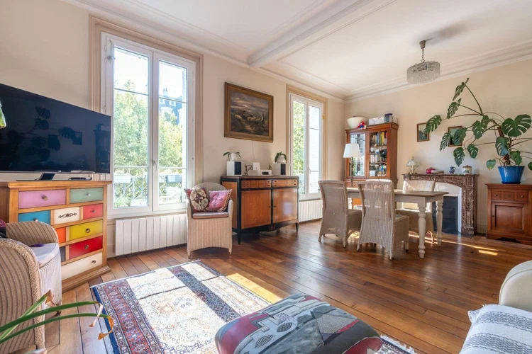 Séjour – Avenue Daumesnil, Paris 12e