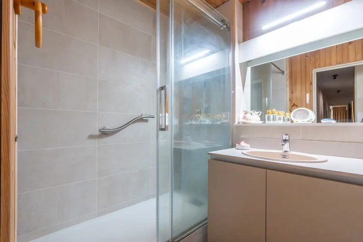 Salle de bains – Avenue Charles V, Nogent-sur-Marne