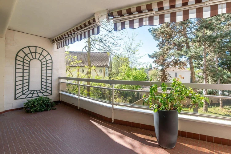 Terrasse – Avenue Charles V, Nogent-sur-Marne