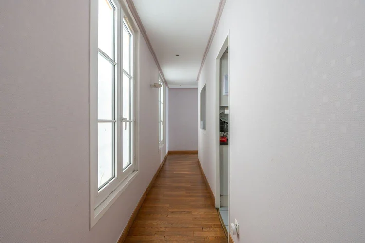 Circulations – Cours de Vincennes, Paris 12e